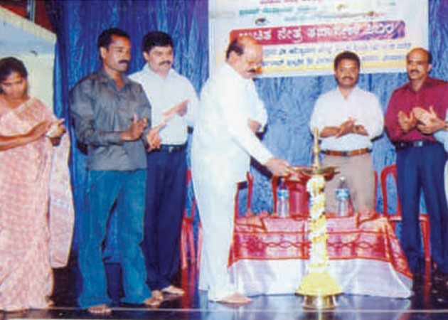 Byndoor Ex MLA Sri Laxmi Narayan inaugurated Free Eye Checkup camp in Byndoor, 2010