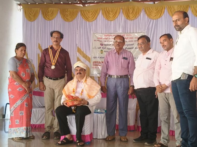 free eye check-up and free spectacles distribution camp Muddoore.